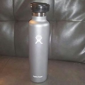 24 oz Standard Mouth
Hydro Flask